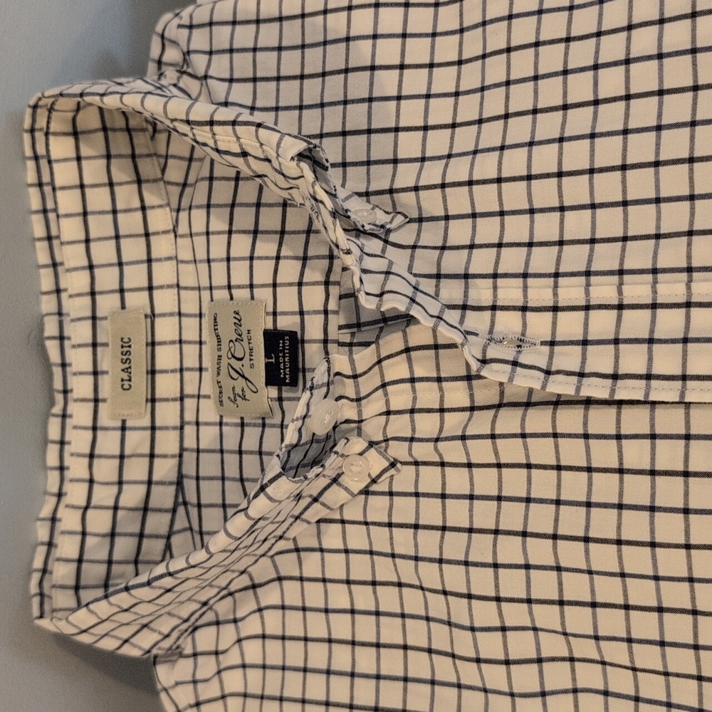 J. Crew Men's Large Classic Fit Long Sleeve Button Down Shirt Style #H9627